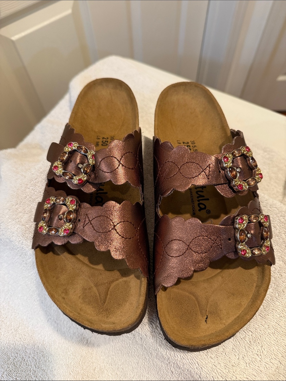 New Birkenstock Betula  Metallic Brown Strap With Sparkly Stone Buckles SZ 39.5